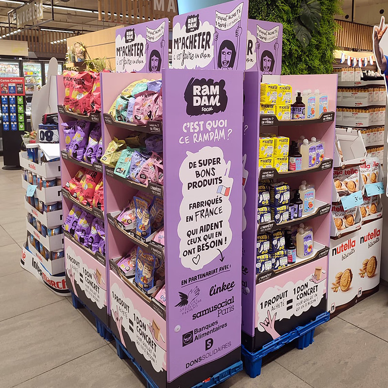 PLV tryptique de sol carton pour GMS