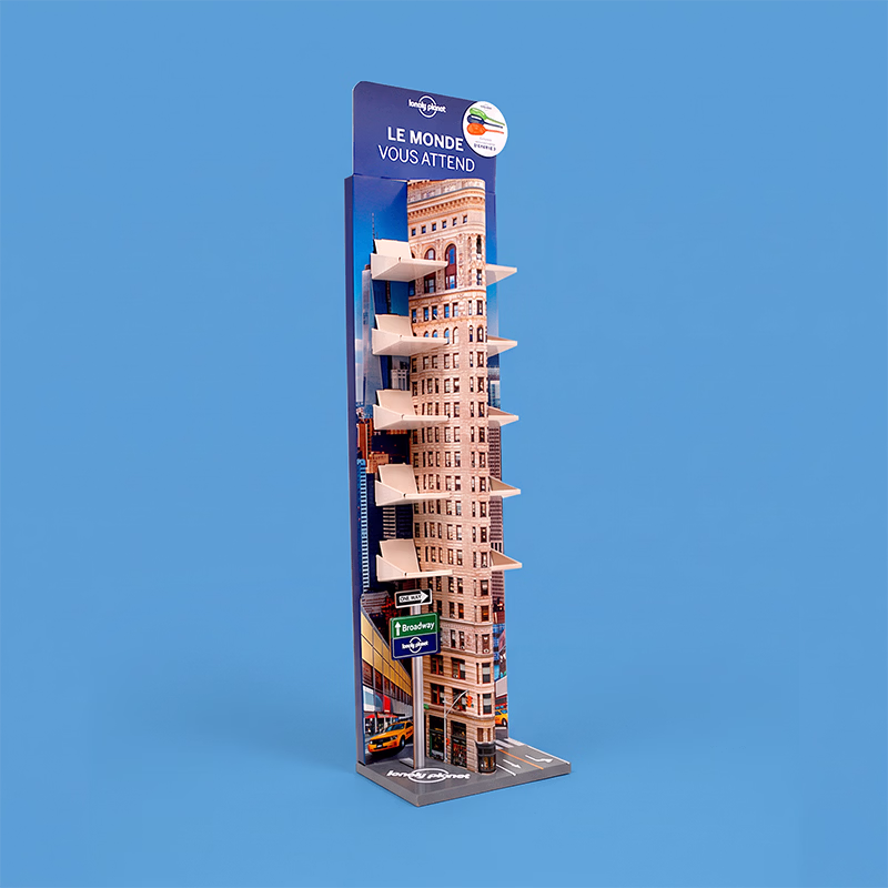 Présentoir de sol étagère carton sur mesure